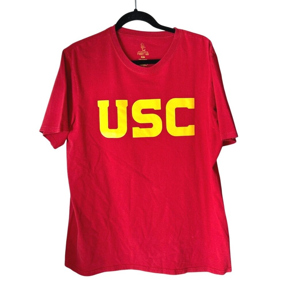 USC Trojans Red Short Sleeve T-Shirt Size L 100% Cotton Made In Honduras